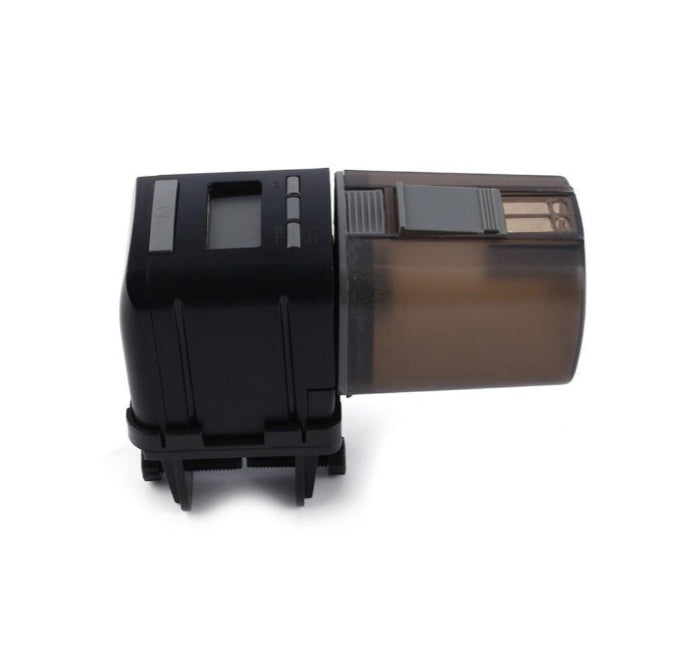 The Aqua Auto-Feeder